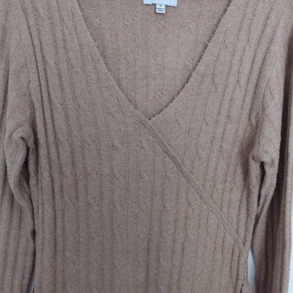 Pink Rose cable knit Sweater Dress - Picture 3 of 8